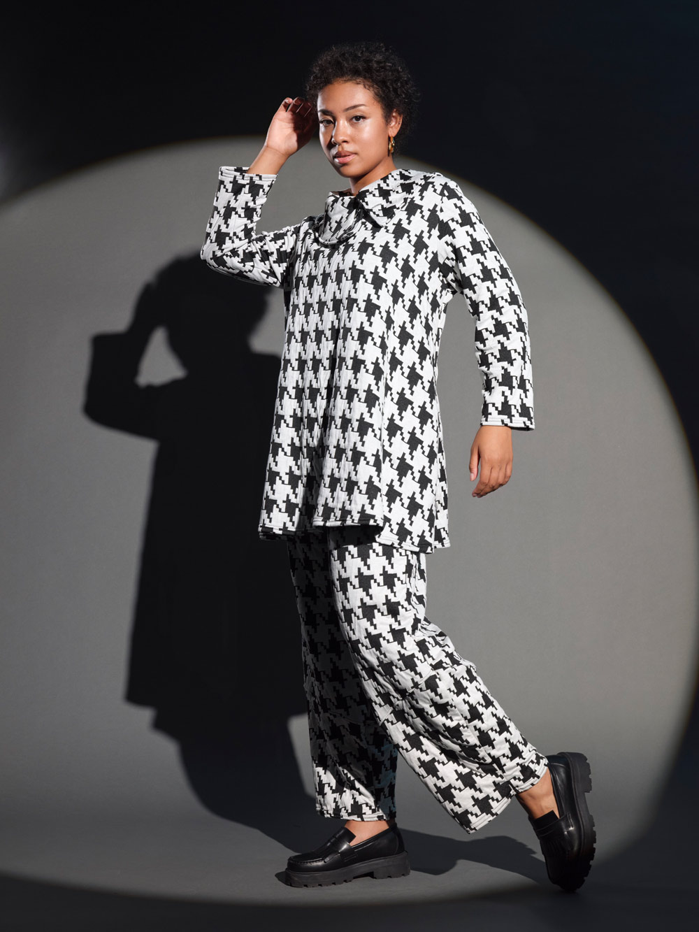 Tag 1 011 Naveed57473