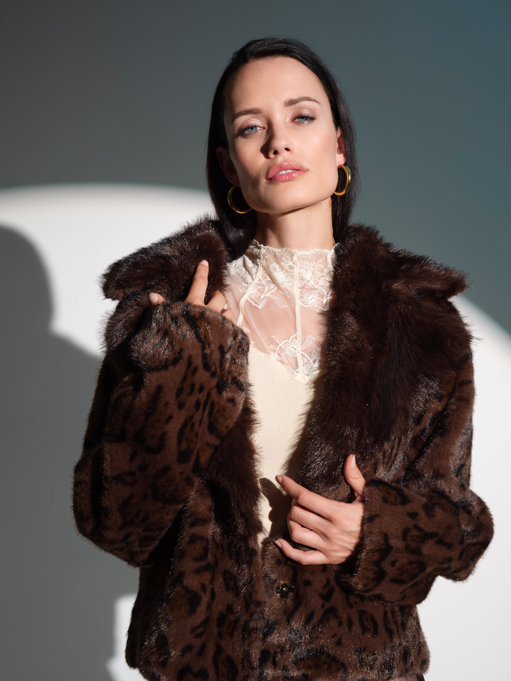 Tag 3 120 Miss Furs60663